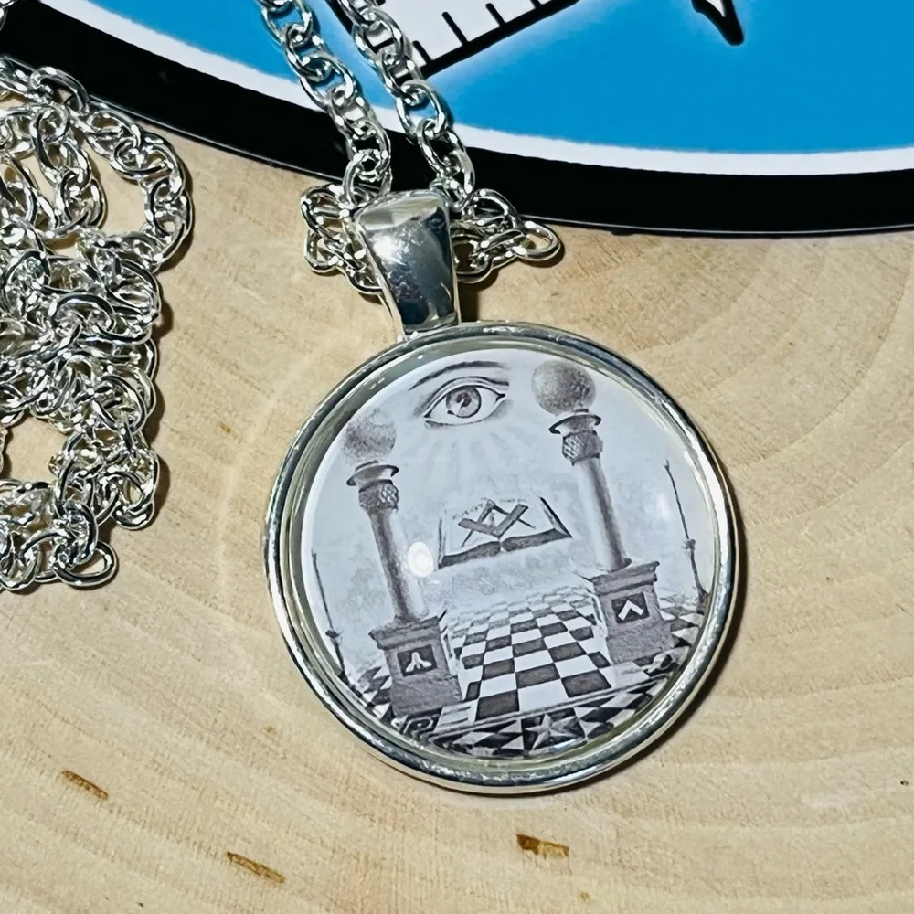 Masonic glass necklace Eye of Providence pillars New with fridge magnet
